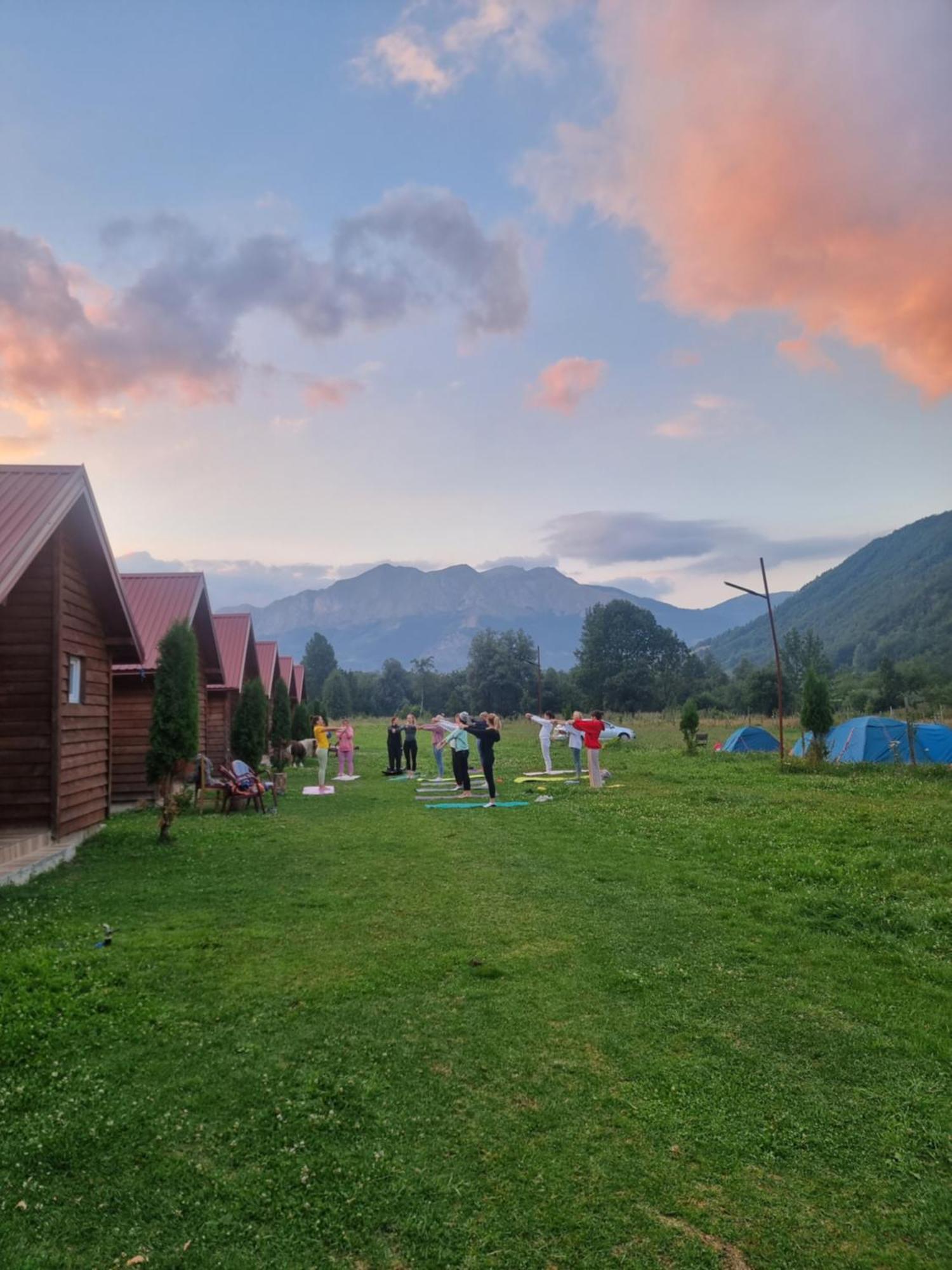 Ethno Katun Rosi Agrotourism Hotel Gusinje Luaran gambar
